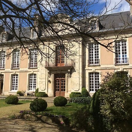 Hotel Des Tailles Mortagne-au-Perche Eksteriør bilde