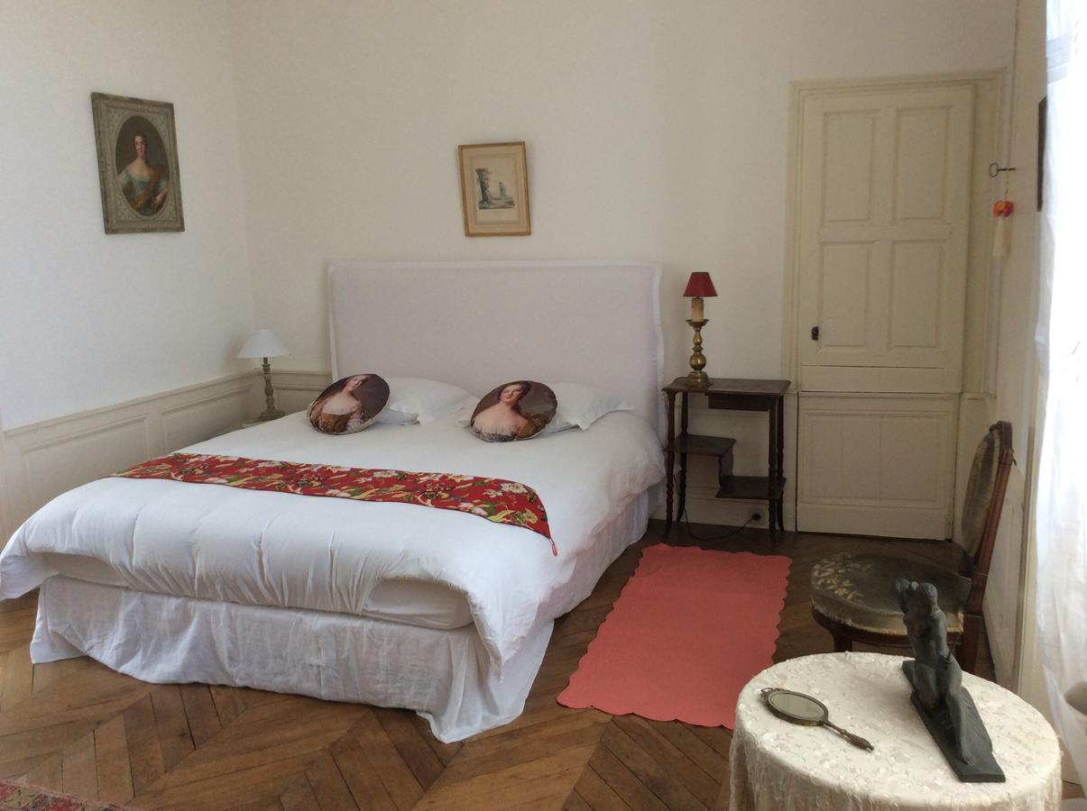 Hotel Des Tailles Mortagne-au-Perche Eksteriør bilde